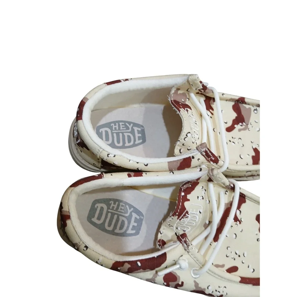 Hey Dude Wally Youth Camouflage Desert Camo Slip On Loafers Shoes Kids Y2 L3